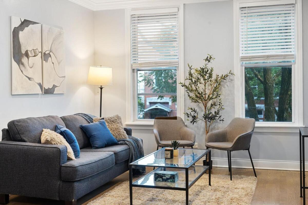 Stylish 2Br Urban Retreat In River West ชิคาโก ภายนอก รูปภาพ