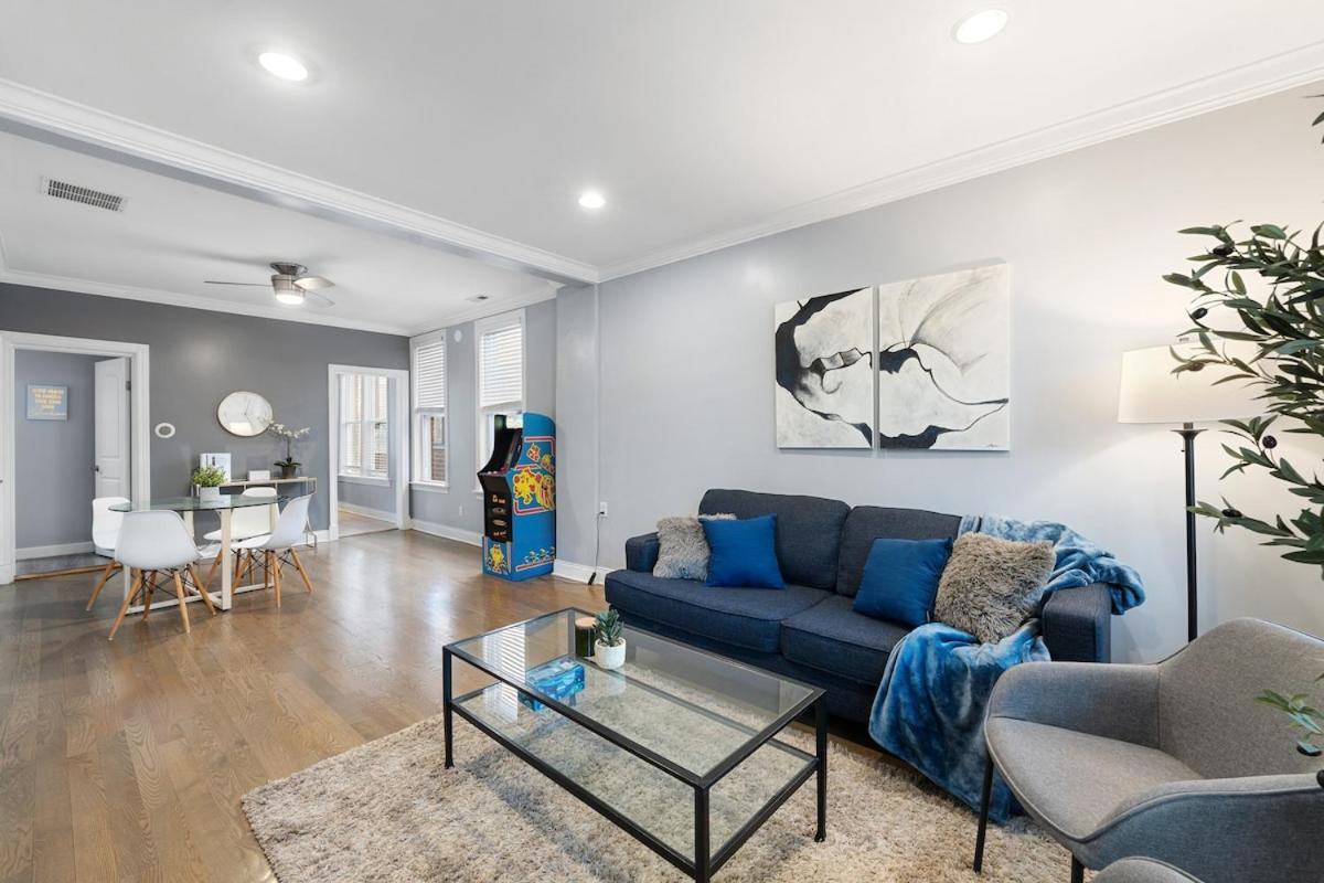 Stylish 2Br Urban Retreat In River West ชิคาโก ภายนอก รูปภาพ